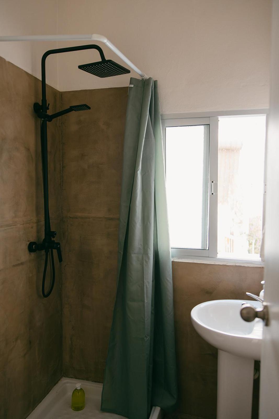 Hostal Africa طريفة المظهر الخارجي الصورة